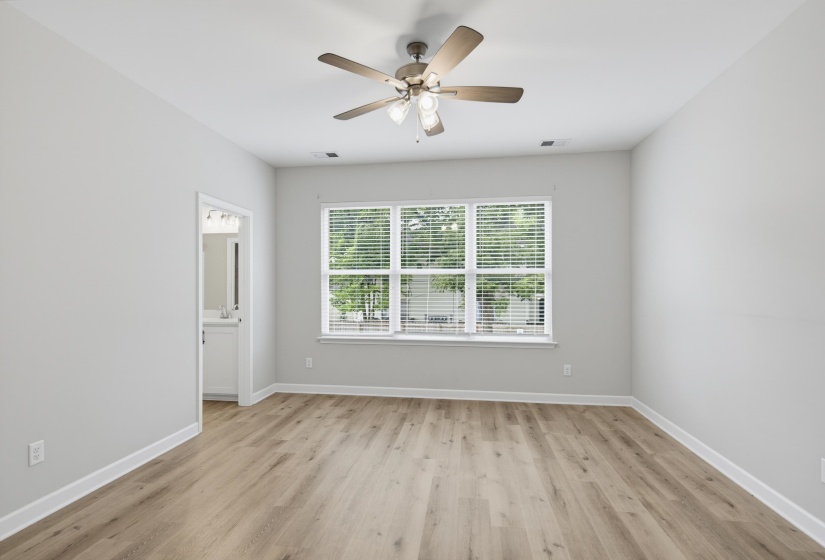 649 PATTERSON ST, Memphis, Tennessee 38111, 3 Bedroom Bedrooms, 5 Room Rooms,3 BathroomBathrooms,Rental Properties,For Sale,PATTERSON,0,10229444