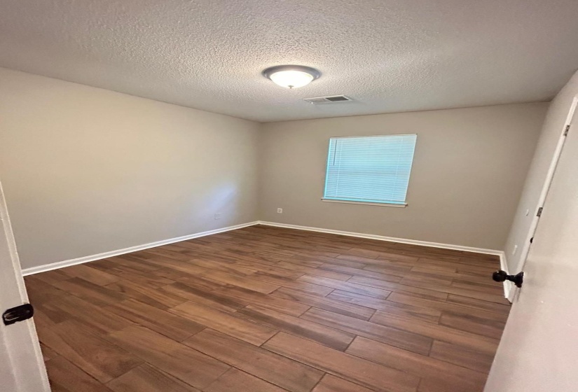 3304 SWEET SPRINGS DR, Memphis, Tennessee 38128, 3 Bedroom Bedrooms, 5 Room Rooms,1 BathroomBathrooms,Residential,For Sale,SWEET SPRINGS,0,10214044