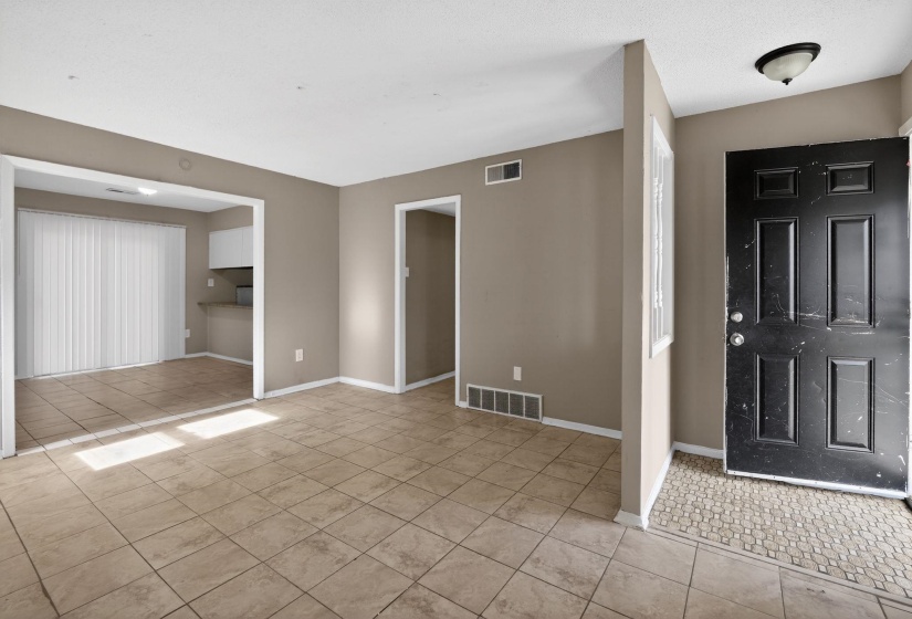 3843 ALEX CV, Memphis, Tennessee 38128, 3 Bedroom Bedrooms, 3 Room Rooms,2 BathroomBathrooms,Residential,For Sale,ALEX,0,10221033