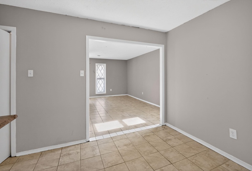 3843 ALEX CV, Memphis, Tennessee 38128, 3 Bedroom Bedrooms, 3 Room Rooms,2 BathroomBathrooms,Residential,For Sale,ALEX,0,10221033