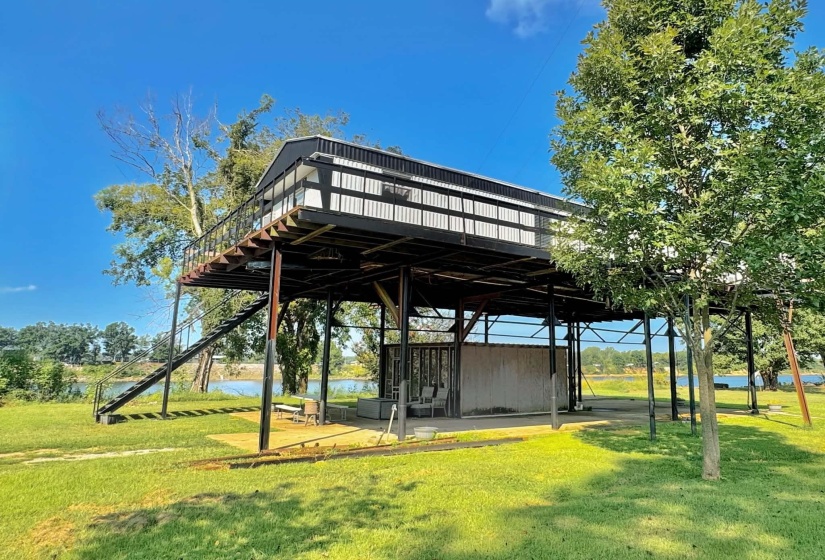 1295 ARNOLD LN, Savannah, Tennessee 38372, 2 Bedroom Bedrooms, 6 Room Rooms,1 BathroomBathrooms,Residential,For Sale,ARNOLD,0,10229415