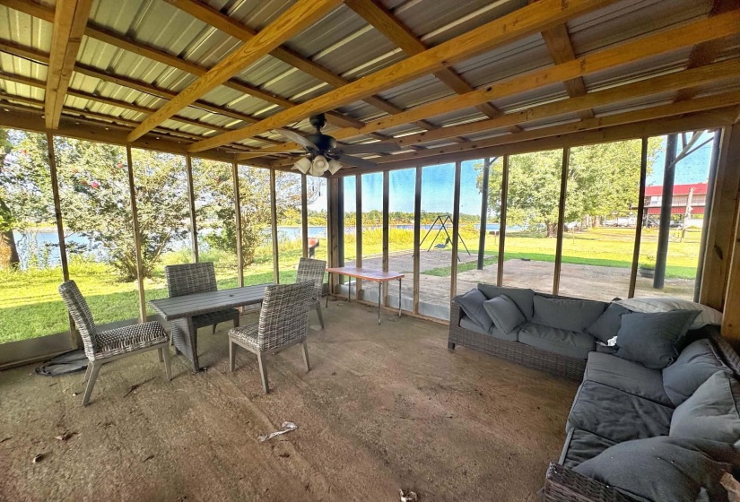 1295 ARNOLD LN, Savannah, Tennessee 38372, 2 Bedroom Bedrooms, 6 Room Rooms,1 BathroomBathrooms,Residential,For Sale,ARNOLD,0,10229415