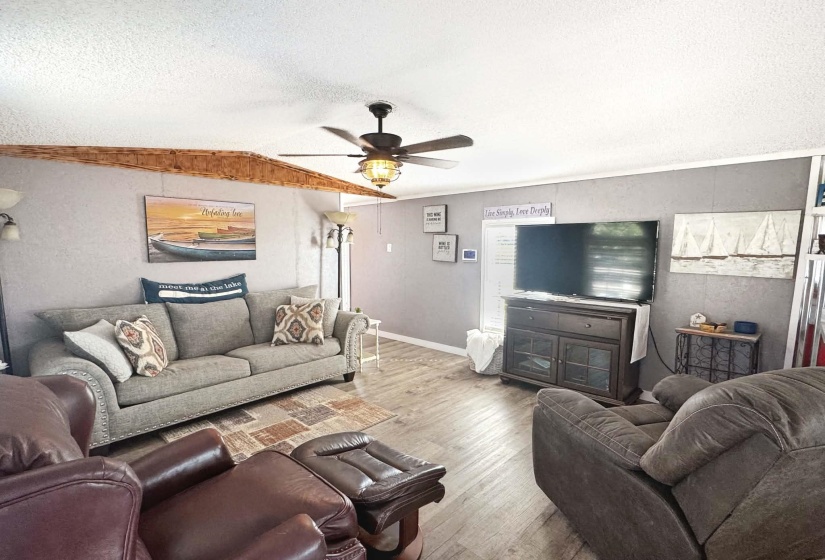 1295 ARNOLD LN, Savannah, Tennessee 38372, 2 Bedroom Bedrooms, 6 Room Rooms,1 BathroomBathrooms,Residential,For Sale,ARNOLD,0,10229415