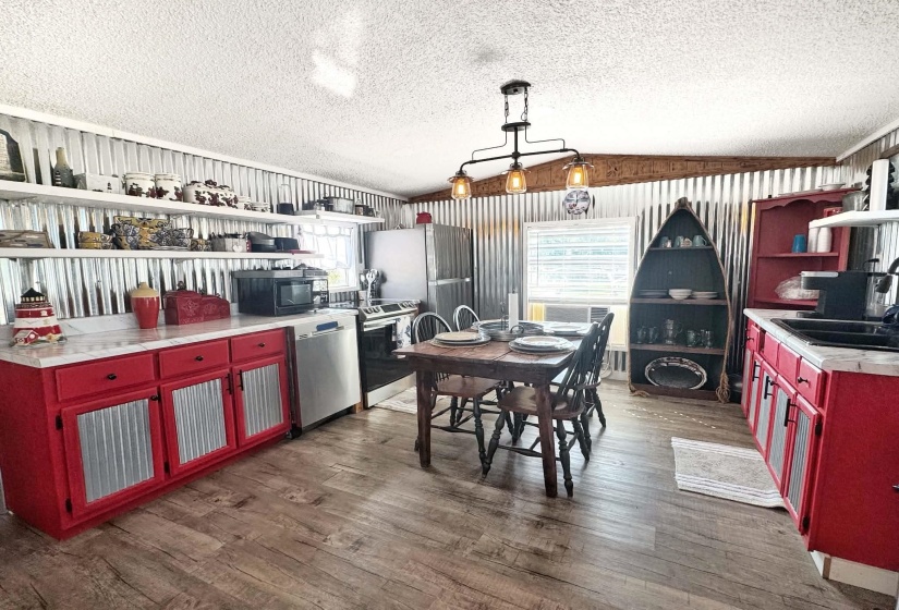 1295 ARNOLD LN, Savannah, Tennessee 38372, 2 Bedroom Bedrooms, 6 Room Rooms,1 BathroomBathrooms,Residential,For Sale,ARNOLD,0,10229415
