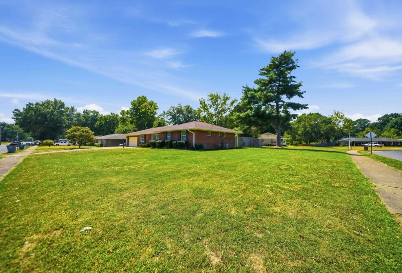 5073 WHITWORTH RD, Memphis, Tennessee 38116, 3 Bedroom Bedrooms, 7 Room Rooms,2 BathroomBathrooms,Residential,For Sale,WHITWORTH,0,10229416