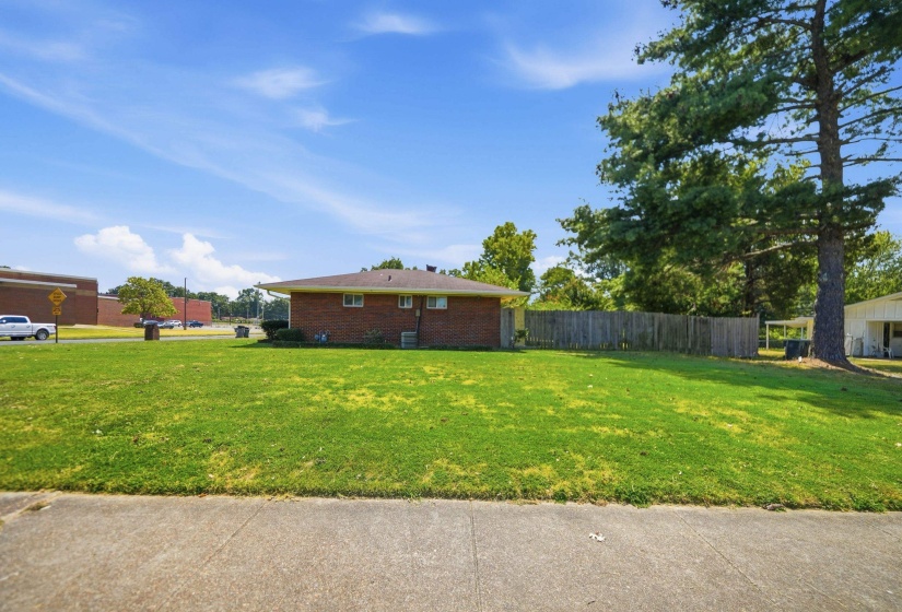 5073 WHITWORTH RD, Memphis, Tennessee 38116, 3 Bedroom Bedrooms, 7 Room Rooms,2 BathroomBathrooms,Residential,For Sale,WHITWORTH,0,10229416
