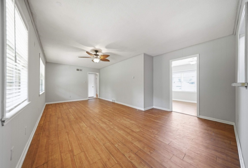 5073 WHITWORTH RD, Memphis, Tennessee 38116, 3 Bedroom Bedrooms, 7 Room Rooms,2 BathroomBathrooms,Residential,For Sale,WHITWORTH,0,10229416