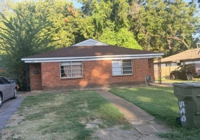 557 BERCLAIR RD, Memphis, Tennessee 38122, 4 Bedroom Bedrooms, 8 Room Rooms,2 BathroomBathrooms,Residential,For Sale,BERCLAIR,0,10229418