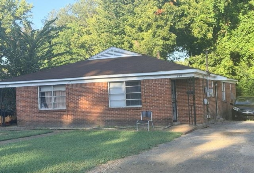 557 BERCLAIR RD, Memphis, Tennessee 38122, 4 Bedroom Bedrooms, 8 Room Rooms,2 BathroomBathrooms,Residential,For Sale,BERCLAIR,0,10229418