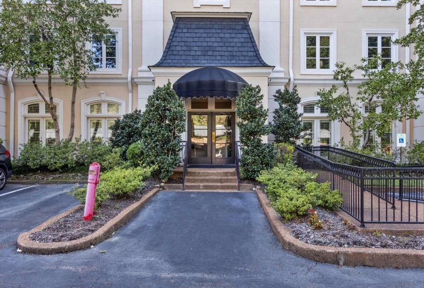 1000 MURRAY HILL LN, Memphis, Tennessee 38120, 2 Bedroom Bedrooms, 5 Room Rooms,2.1 BathroomBathrooms,Residential,For Sale,MURRAY HILL,0,10229420