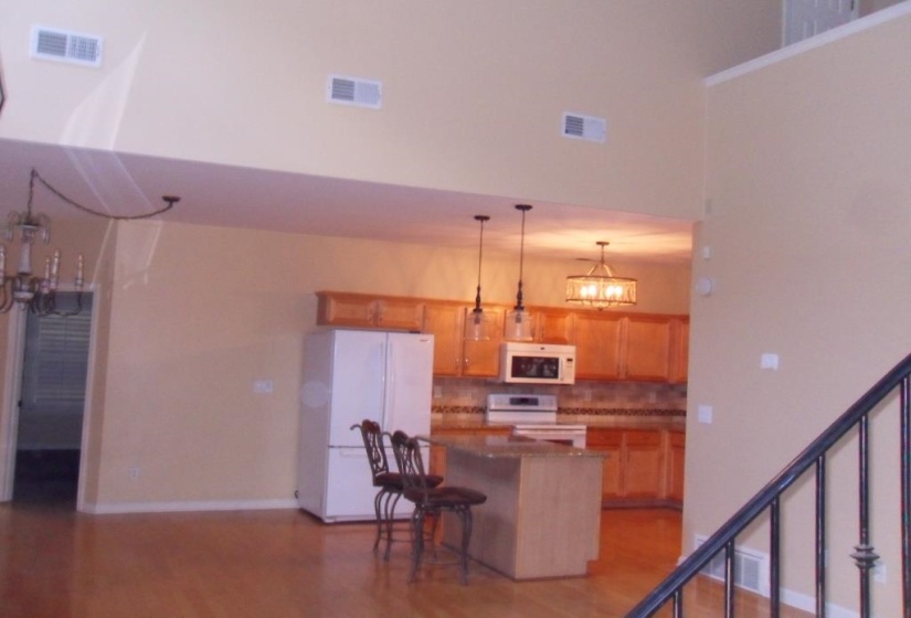 1172 HARBOR RIVER DR, Memphis, Tennessee 38103, 3 Bedroom Bedrooms, 7 Room Rooms,2.1 BathroomBathrooms,Residential,For Sale,HARBOR RIVER,0,10229423