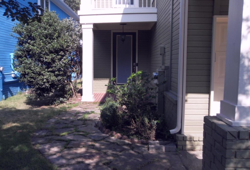 1172 HARBOR RIVER DR, Memphis, Tennessee 38103, 3 Bedroom Bedrooms, 7 Room Rooms,2.1 BathroomBathrooms,Residential,For Sale,HARBOR RIVER,0,10229423