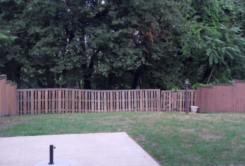 1172 HARBOR RIVER DR, Memphis, Tennessee 38103, 3 Bedroom Bedrooms, 7 Room Rooms,2.1 BathroomBathrooms,Residential,For Sale,HARBOR RIVER,0,10229423