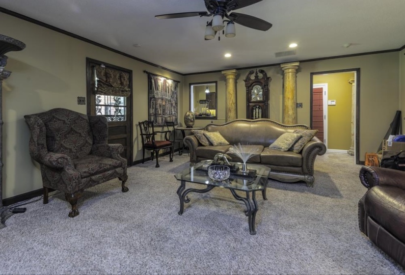 5044 WHITEWATER CV, Memphis, Tennessee 38117, 3 Bedroom Bedrooms, 7 Room Rooms,1.1 BathroomBathrooms,Residential,For Sale,WHITEWATER,0,10229424