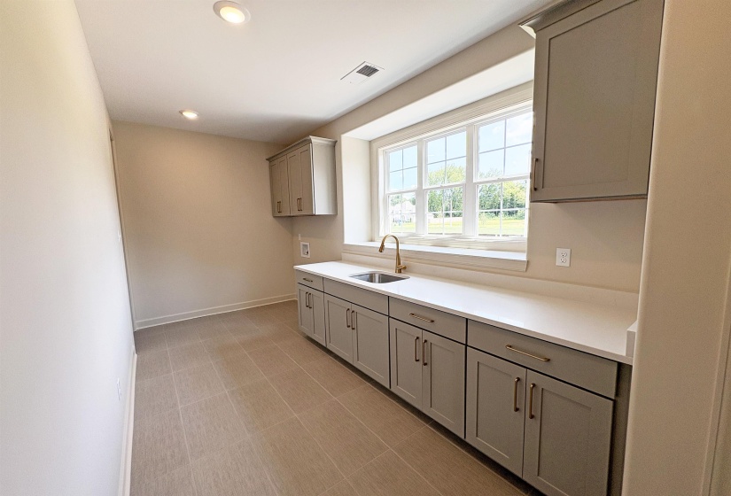 328 ROLLING GROVE BLVD, Collierville, Tennessee 38017, 5 Bedroom Bedrooms, 11 Room Rooms,4.1 BathroomBathrooms,Residential,For Sale,ROLLING GROVE,0,10229427