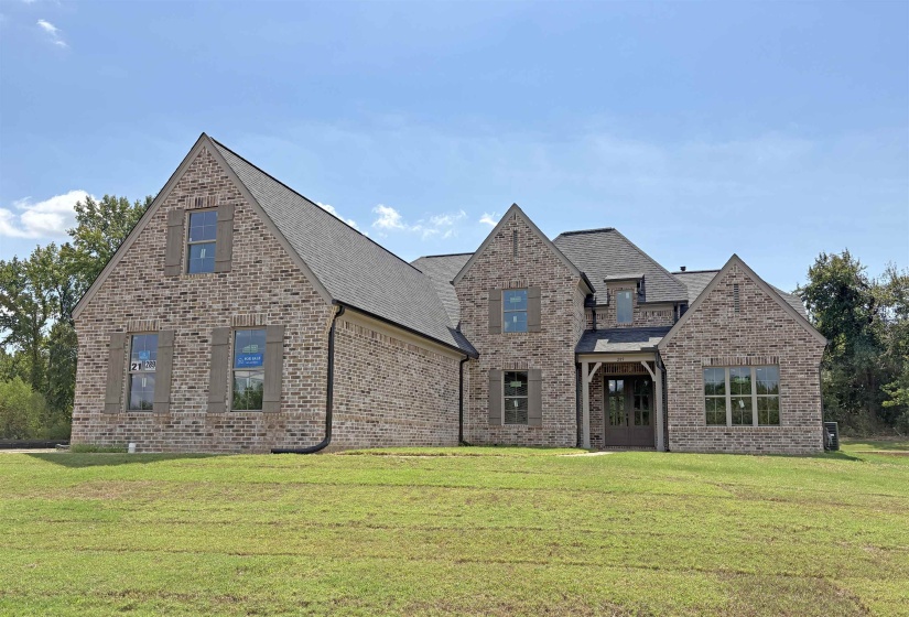289 ROLLING GROVE BLVD, Collierville, Tennessee 38017, 5 Bedroom Bedrooms, 10 Room Rooms,3 BathroomBathrooms,Residential,For Sale,ROLLING GROVE,0,10229430