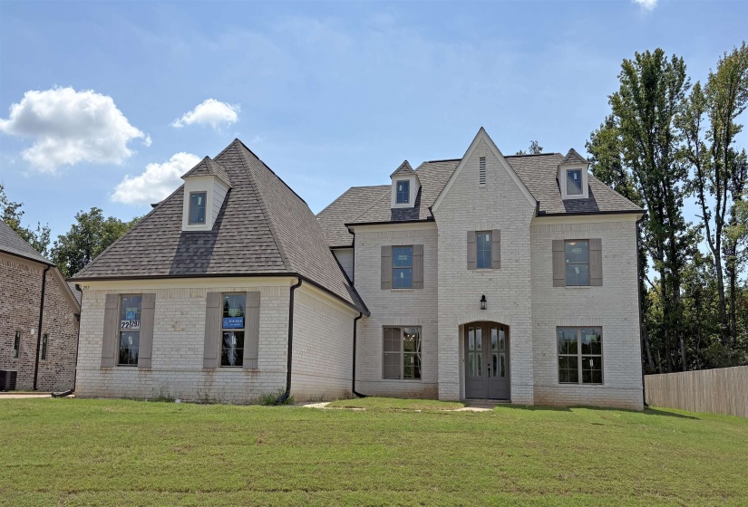 297 ROLLING GROVE BLVD, Collierville, Tennessee 38017, 5 Bedroom Bedrooms, 10 Room Rooms,4.1 BathroomBathrooms,Residential,For Sale,ROLLING GROVE,0,10229434