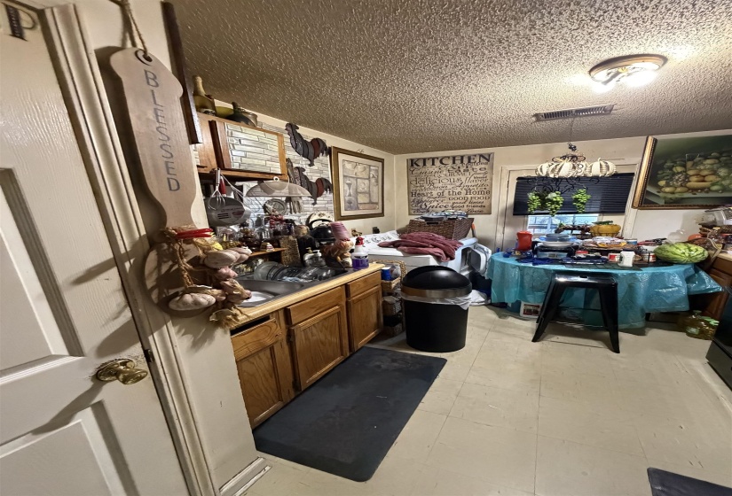 2139 SHANNON AVE, Memphis, Tennessee 38108, 3 Bedroom Bedrooms, 4 Room Rooms,2 BathroomBathrooms,Residential,For Sale,SHANNON,0,10229435