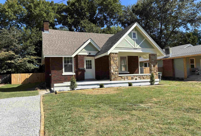 3524 AUTUMN AVE, Memphis, Tennessee 38122, 2 Bedroom Bedrooms, 5 Room Rooms,1 BathroomBathrooms,Residential,For Sale,AUTUMN,0,10229439
