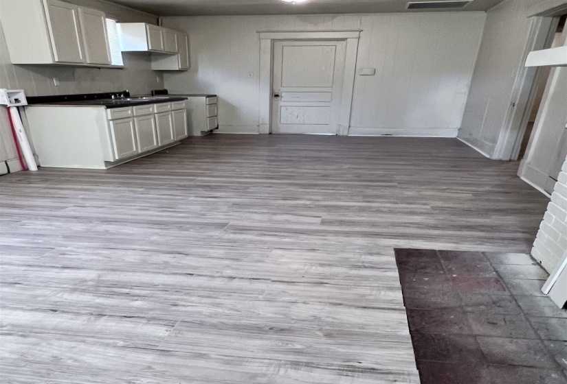 318 CAMBRIDGE AVE, Memphis, Tennessee 38106, 3 Bedroom Bedrooms, 5 Room Rooms,1 BathroomBathrooms,Residential,For Sale,CAMBRIDGE,0,10229442