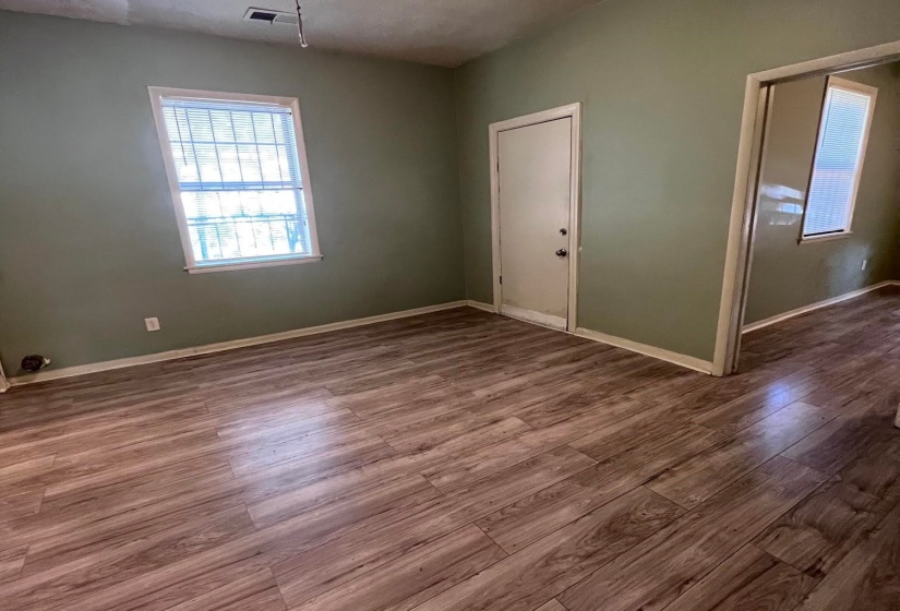1409 ADELAIDE ST, Memphis, Tennessee 38106, 2 Bedroom Bedrooms, 4 Room Rooms,1 BathroomBathrooms,Residential,For Sale,ADELAIDE,0,10229446