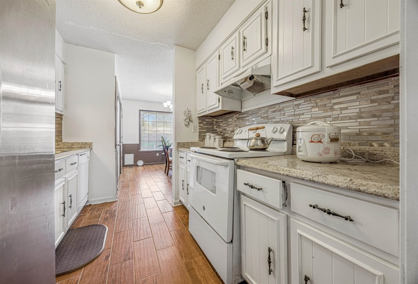 3968 WANDERING DR, Memphis, Tennessee 38115, 3 Bedroom Bedrooms, 6 Room Rooms,2 BathroomBathrooms,Residential,For Sale,WANDERING,0,10229452