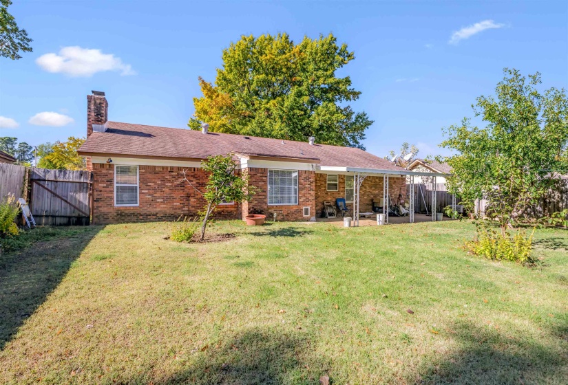 3968 WANDERING DR, Memphis, Tennessee 38115, 3 Bedroom Bedrooms, 6 Room Rooms,2 BathroomBathrooms,Residential,For Sale,WANDERING,0,10229452