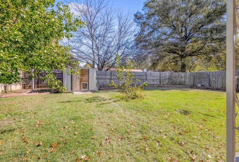 3968 WANDERING DR, Memphis, Tennessee 38115, 3 Bedroom Bedrooms, 6 Room Rooms,2 BathroomBathrooms,Residential,For Sale,WANDERING,0,10229452