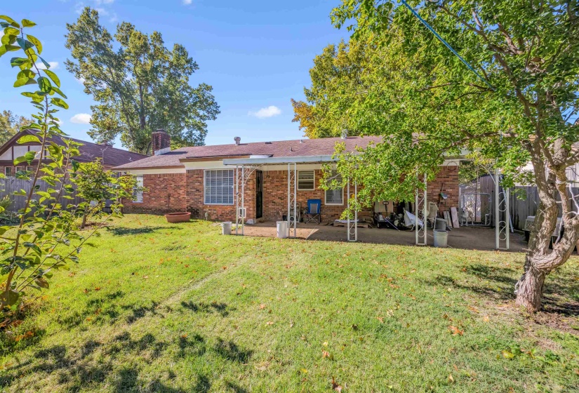 3968 WANDERING DR, Memphis, Tennessee 38115, 3 Bedroom Bedrooms, 6 Room Rooms,2 BathroomBathrooms,Residential,For Sale,WANDERING,0,10229452