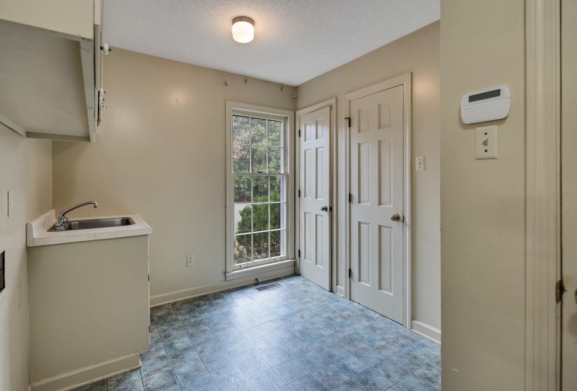 15680 US 64 HWY, Somerville, Tennessee 38068, 4 Bedroom Bedrooms, 10 Room Rooms,2.2 BathroomBathrooms,Residential,For Sale,US 64,0,10229453