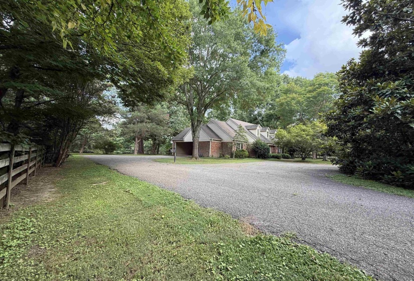 15680 US 64 HWY, Somerville, Tennessee 38068, 4 Bedroom Bedrooms, 10 Room Rooms,2.2 BathroomBathrooms,Residential,For Sale,US 64,0,10229453