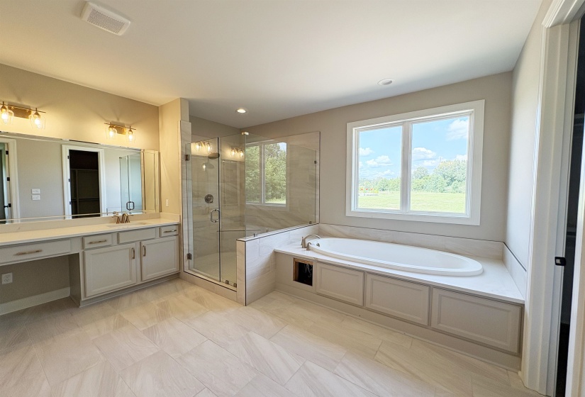 832 GOLDENROD WAY, Collierville, Tennessee 38017, 4 Bedroom Bedrooms, 9 Room Rooms,3 BathroomBathrooms,Residential,For Sale,GOLDENROD,0,10229454