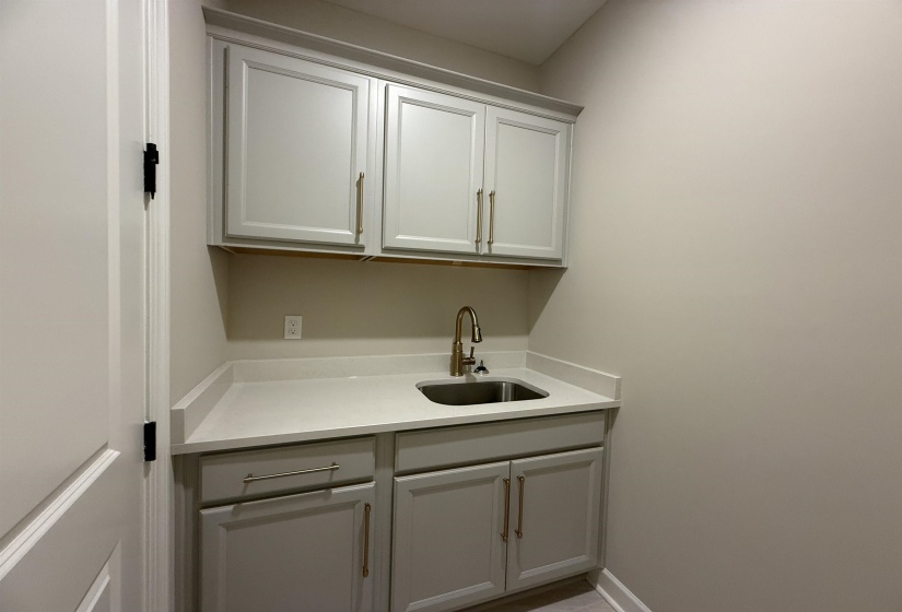 832 GOLDENROD WAY, Collierville, Tennessee 38017, 4 Bedroom Bedrooms, 9 Room Rooms,3 BathroomBathrooms,Residential,For Sale,GOLDENROD,0,10229454
