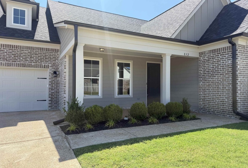 832 GOLDENROD WAY, Collierville, Tennessee 38017, 4 Bedroom Bedrooms, 9 Room Rooms,3 BathroomBathrooms,Residential,For Sale,GOLDENROD,0,10229454