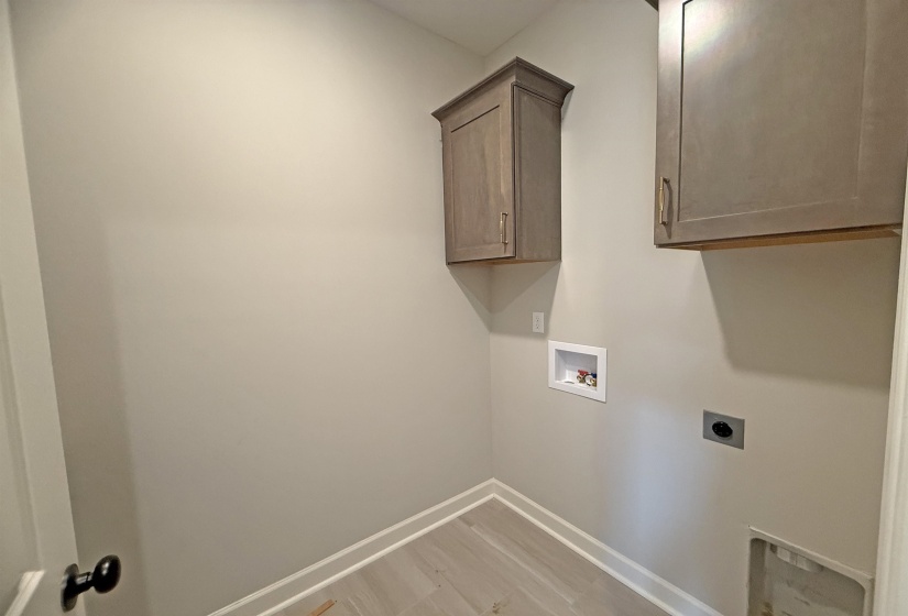 836 GOLDENROD WAY, Collierville, Tennessee 38017, 4 Bedroom Bedrooms, 9 Room Rooms,3 BathroomBathrooms,Residential,For Sale,GOLDENROD,0,10229455