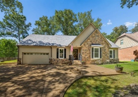 8970 FARMOOR RD, Germantown, Tennessee 38139, 6 Bedroom Bedrooms, 3 Room Rooms,4.1 BathroomBathrooms,Residential,For Sale,FARMOOR,0,10229456 8970 FARMOOR RD, Germantown, Tennessee 38139, 6 Bedroom Bedrooms, 3 Room Rooms,4.1 BathroomBathrooms,Residential,For Sale,FARMOOR,0,10229456