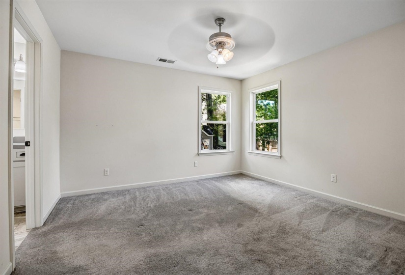 8970 FARMOOR RD, Germantown, Tennessee 38139, 6 Bedroom Bedrooms, 3 Room Rooms,4.1 BathroomBathrooms,Residential,For Sale,FARMOOR,0,10229456