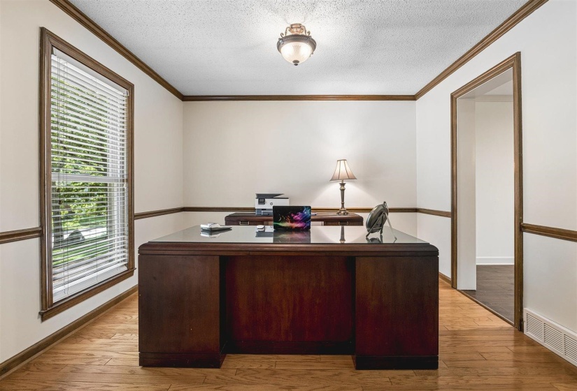 8970 FARMOOR RD, Germantown, Tennessee 38139, 6 Bedroom Bedrooms, 3 Room Rooms,4.1 BathroomBathrooms,Residential,For Sale,FARMOOR,0,10229456