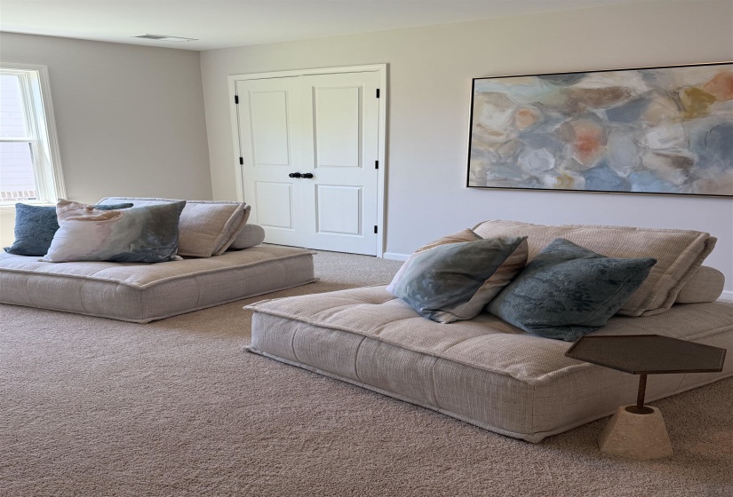 848 GOLDENROD WAY, Collierville, Tennessee 38017, 5 Bedroom Bedrooms, 11 Room Rooms,3 BathroomBathrooms,Residential,For Sale,GOLDENROD,0,10229458