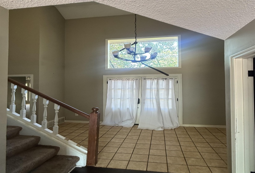 86 WALNUT BEND DR, Memphis, Tennessee 38018, 3 Bedroom Bedrooms, 7 Room Rooms,2.1 BathroomBathrooms,Residential,For Sale,WALNUT BEND,0,10229459