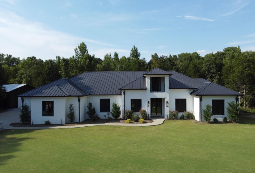2620 DONELSON DR, Eads, Tennessee 38028, 4 Bedroom Bedrooms, 10 Room Rooms,5.1 BathroomBathrooms,Residential,For Sale,DONELSON,0,10229461