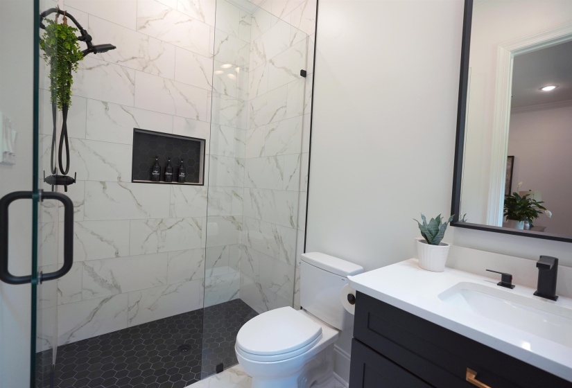 2620 DONELSON DR, Eads, Tennessee 38028, 4 Bedroom Bedrooms, 10 Room Rooms,5.1 BathroomBathrooms,Residential,For Sale,DONELSON,0,10229461
