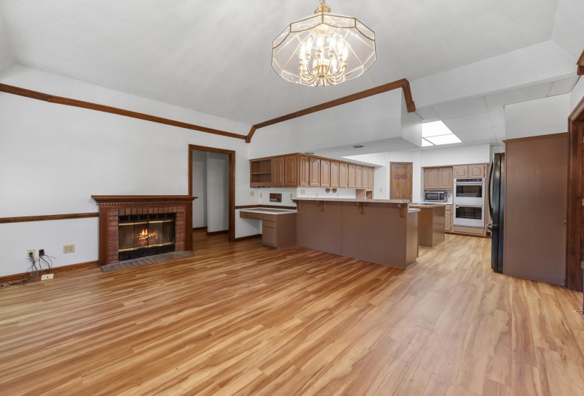 245 NORSEMAN DR, Memphis, Tennessee 38018, 5 Bedroom Bedrooms, 11 Room Rooms,3.1 BathroomBathrooms,Residential,For Sale,NORSEMAN,0,10229463