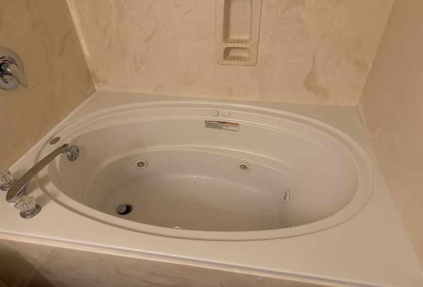 4921 TOP NOTCH LOOP, Unicorp/Memphis, Tennessee 38125, 3 Bedroom Bedrooms, 6 Room Rooms,2 BathroomBathrooms,Residential,For Sale,TOP NOTCH,0,10229465