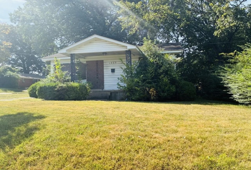 1385 ELOISE RD, Memphis, Tennessee 38106, 2 Bedroom Bedrooms, 5 Room Rooms,1 BathroomBathrooms,Residential,For Sale,ELOISE,0,10229466