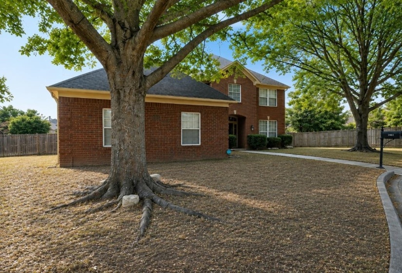 1461 FARMYARD CV, Unincorporated, Tennessee 38016, 4 Bedroom Bedrooms, 9 Room Rooms,3 BathroomBathrooms,Residential,For Sale,FARMYARD,0,10229467