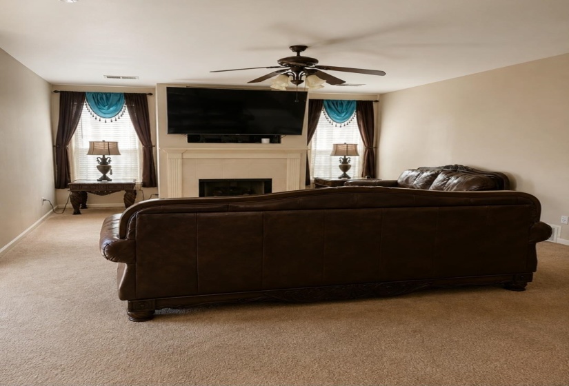1461 FARMYARD CV, Unincorporated, Tennessee 38016, 4 Bedroom Bedrooms, 9 Room Rooms,3 BathroomBathrooms,Residential,For Sale,FARMYARD,0,10229467