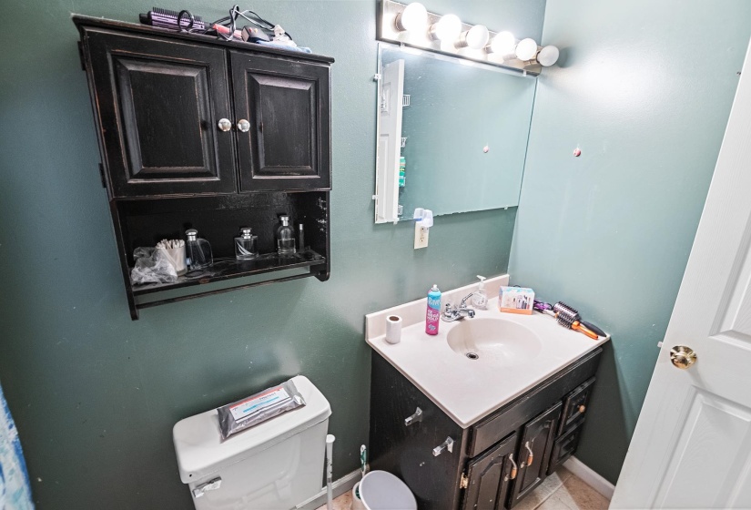 307 HARLAN ST, Greenville, Tennessee 37745, 3 Bedroom Bedrooms, 7 Room Rooms,2 BathroomBathrooms,Residential,For Sale,HARLAN,0,10229468