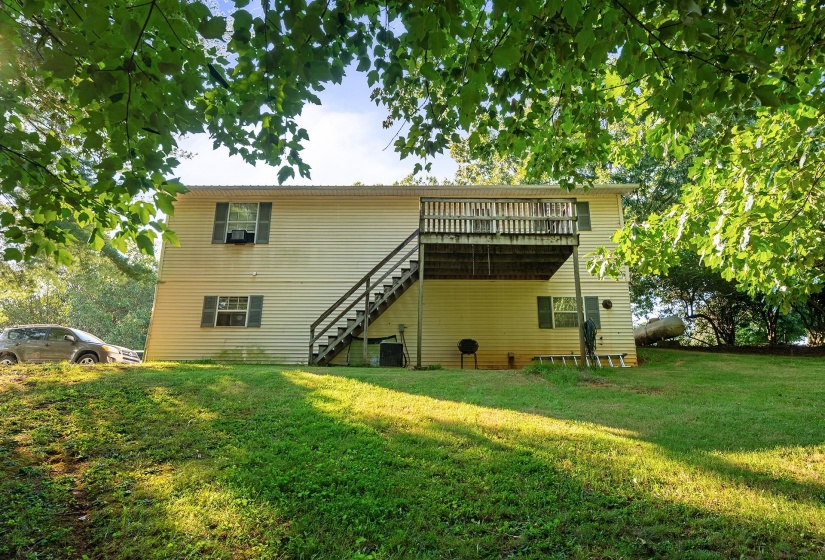 307 HARLAN ST, Greenville, Tennessee 37745, 3 Bedroom Bedrooms, 7 Room Rooms,2 BathroomBathrooms,Residential,For Sale,HARLAN,0,10229468