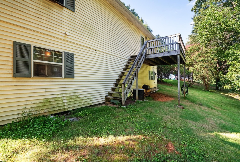 307 HARLAN ST, Greenville, Tennessee 37745, 3 Bedroom Bedrooms, 7 Room Rooms,2 BathroomBathrooms,Residential,For Sale,HARLAN,0,10229468